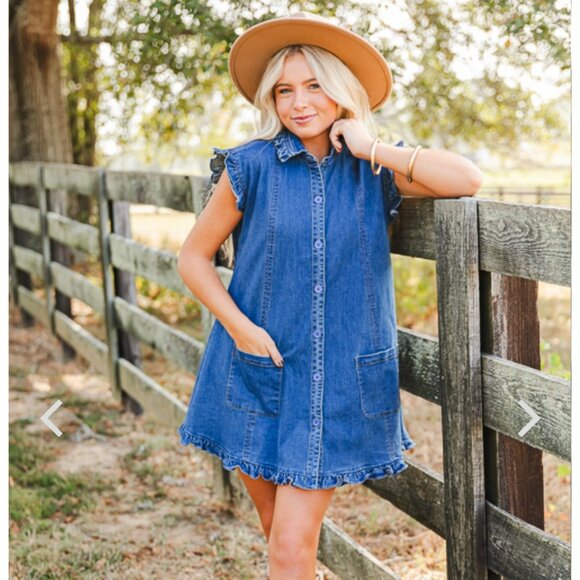 BNWT OLIVACEOUS DENIM DRESS ADORABLE FOR ANY OCCASION HAS POCKETS - Picture 2 of 5